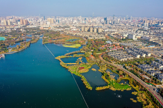 昆明滇池草海湖滨生态湿地公园