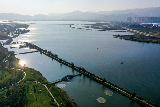 昆明滇池草海湖滨生态湿地公园