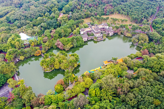 航拍广西南宁青秀山风景区天池