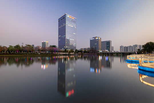 南沙国际人才港夜景