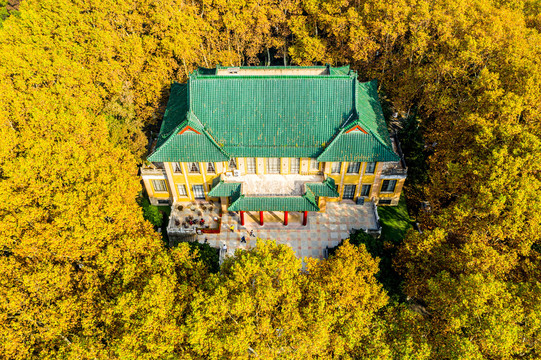 航拍南京钟山风景名胜区美龄宫