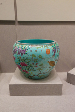 大雅齐陶瓷水缸