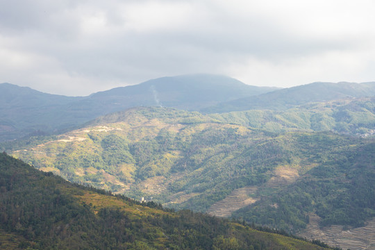 山峰山脉