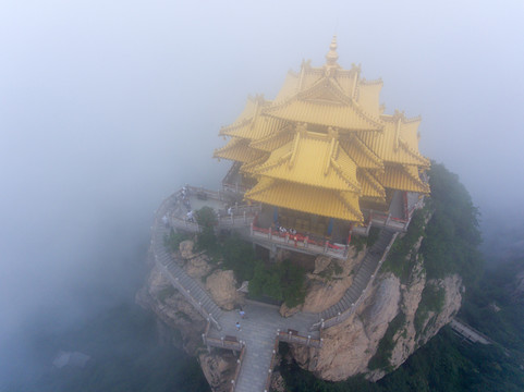 航拍河南栾川老君山金顶建筑群