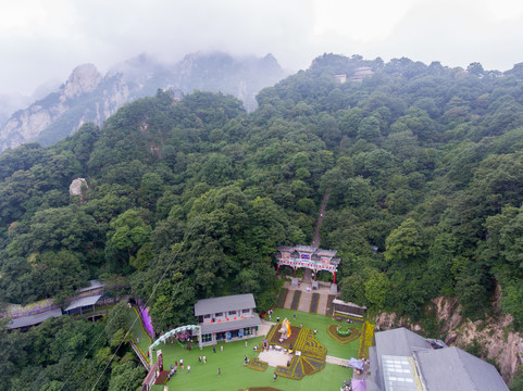 航拍洛阳栾川老君山中天门牌坊