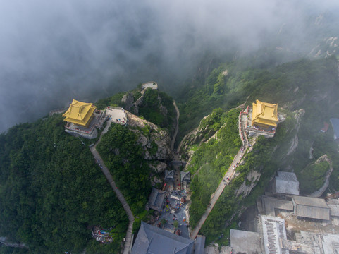 航拍河南栾川老君山金顶建筑群