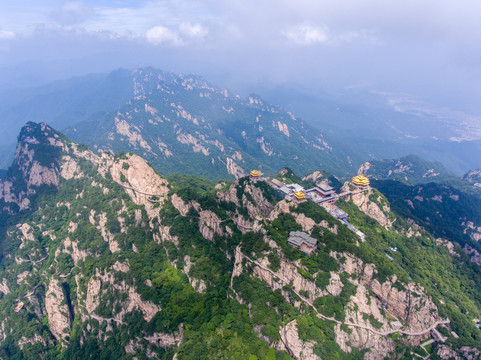 航拍河南栾川老君山金顶建筑群