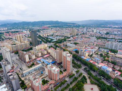 航拍河南三门峡灵宝市城区风光