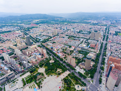 航拍河南三门峡灵宝市城区风光