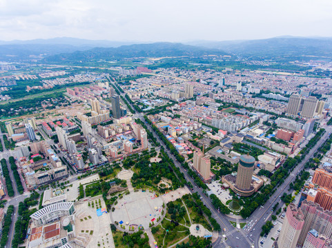 航拍河南三门峡灵宝市城区风光