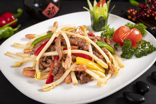 豆苗炒牛肉