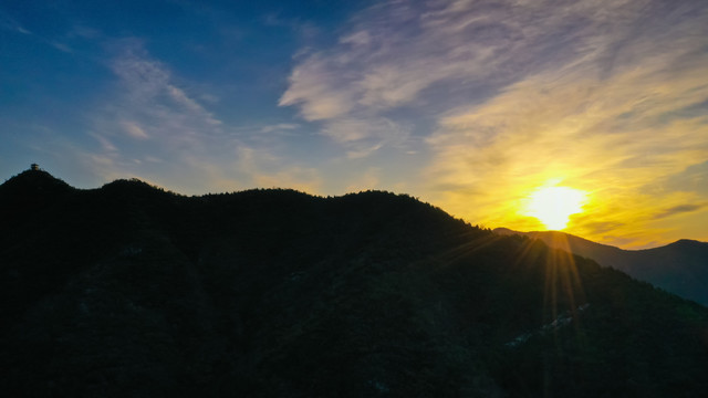 白石山日出日落