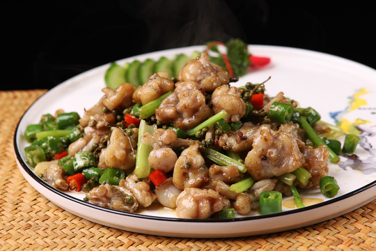鲜椒牛蛙