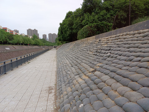 郑州金水河河堤防汛