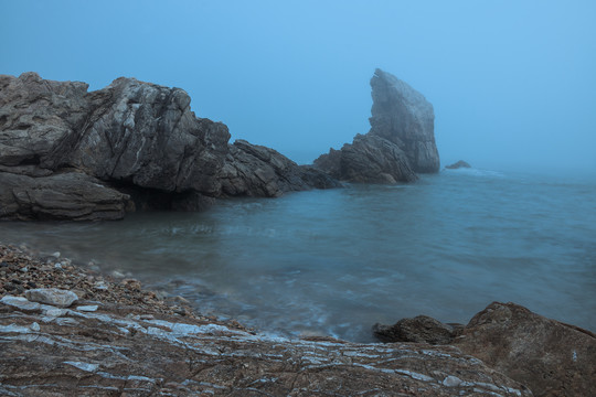 海岸礁石威海