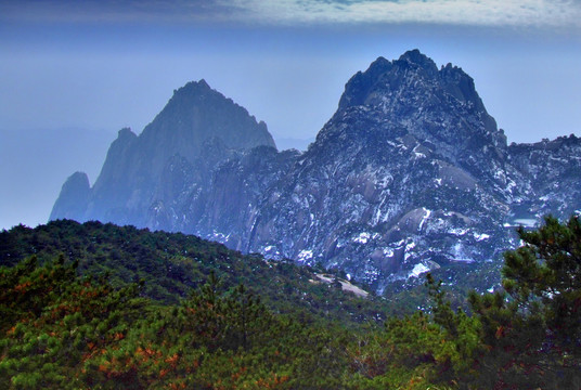 黄山景观莲花峰