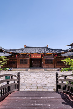 上海广富林文化遗址的知也禅寺