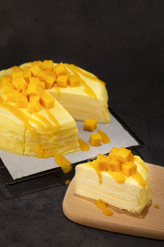 芒果蛋糕甜品