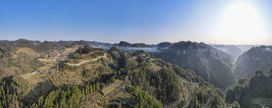 湖南湘西十八洞村全景图