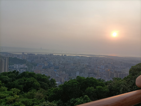 夕阳唯美大片落日沾高望远