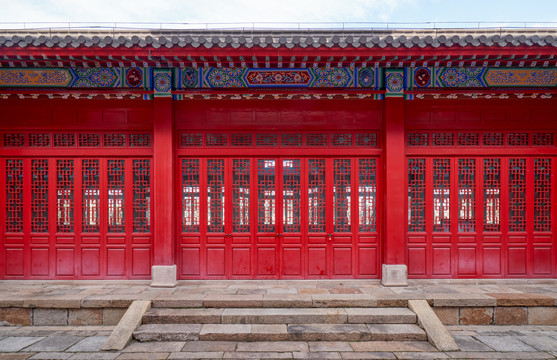 中式红门窗