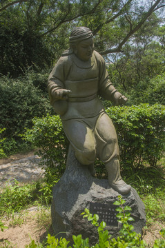 水浒传丧门神鲍旭石像