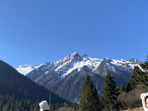 冰川上的雪景