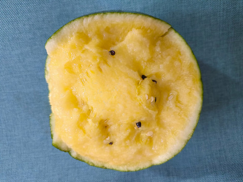 黄瓤黑金西瓜