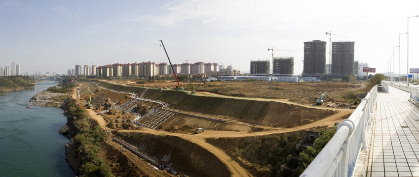 裕达天悦城河堤改建