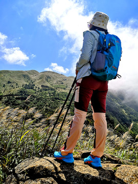 女登山者