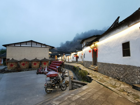古名居