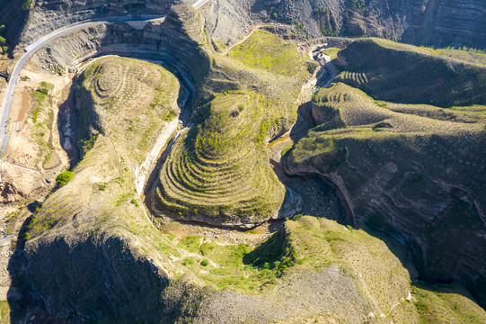 峡谷