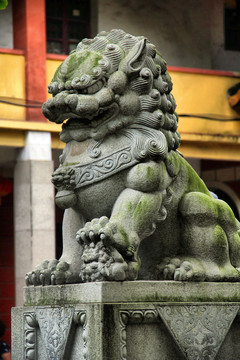 寺庙石狮子
