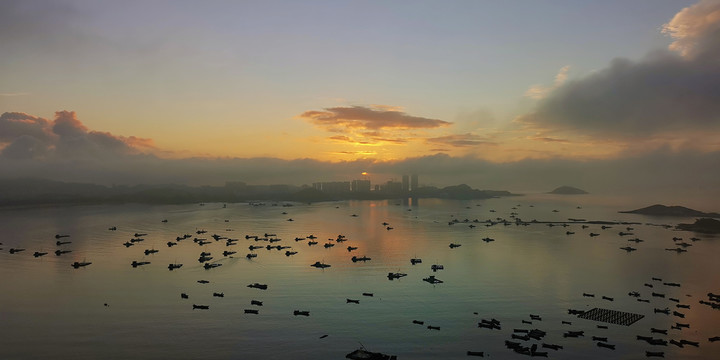 海上落日余晖