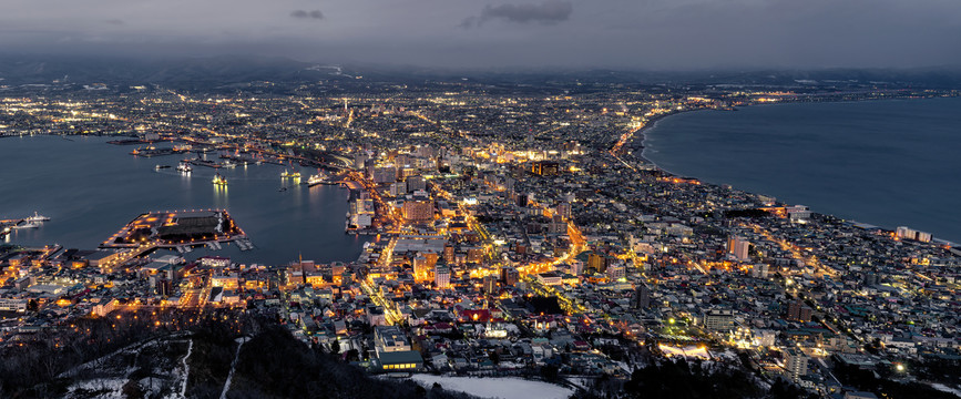 日本北海道函馆俯瞰城市夜景