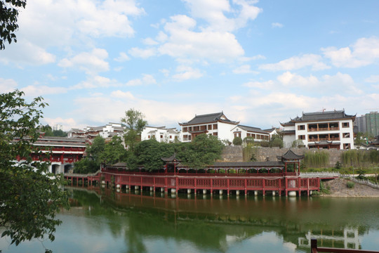 铜仁古城兴市桥河道风景