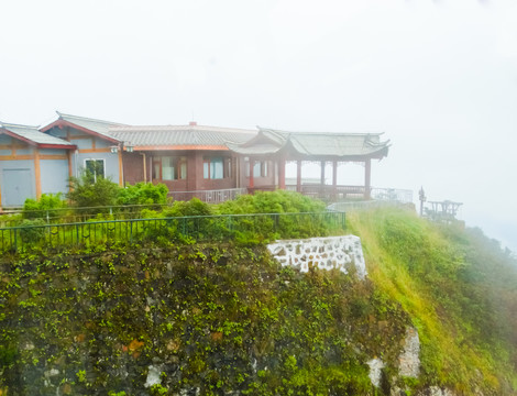 峨眉山索道站