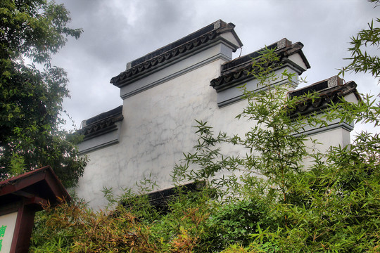 八大山人梅湖景区