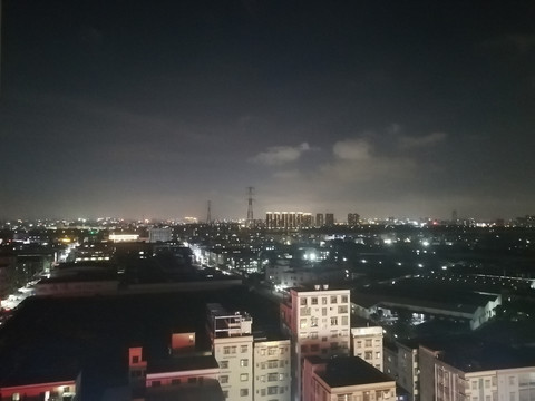 城市夜空小镇夜晚