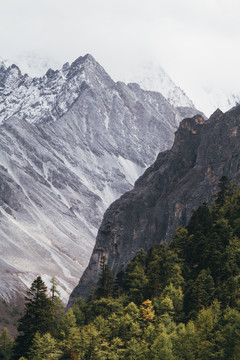 稻城亚丁的圣山