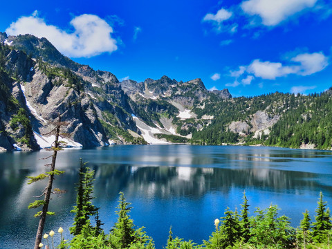 湖泊美景