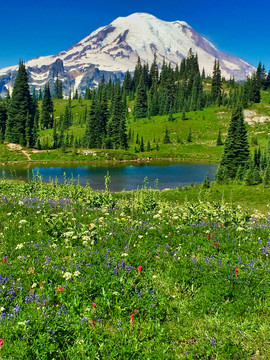 雪山与山景