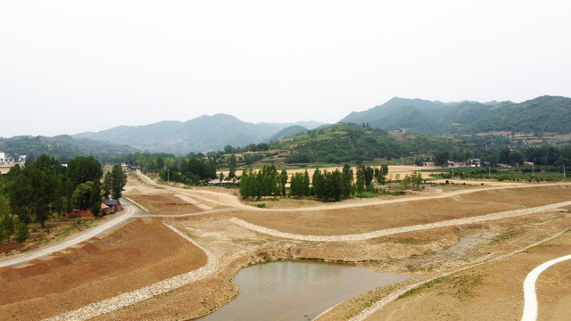 河沟远山梯田