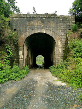 隧道明峒