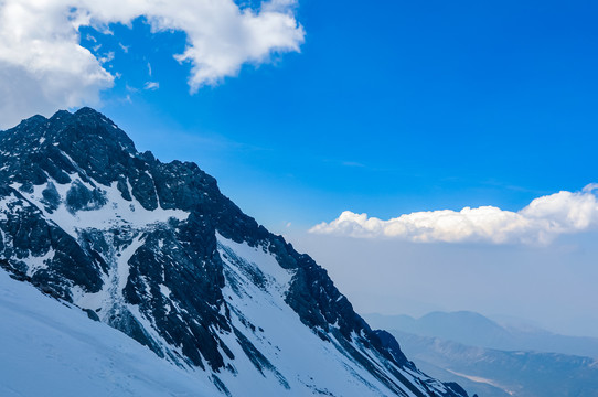 玉龙雪山风光