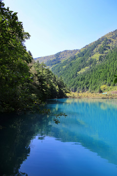 九寨沟蓝色山水
