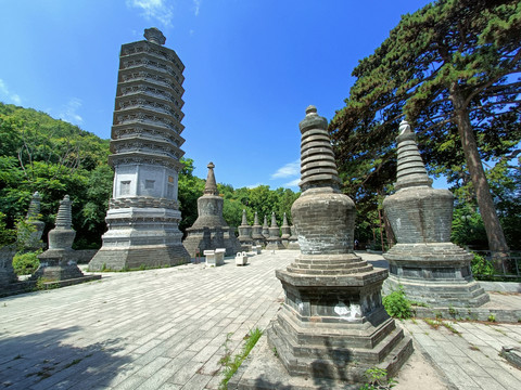 北京戒台寺塔林