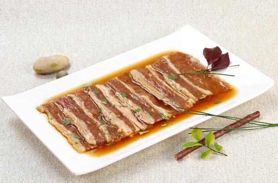 肉香肥牛