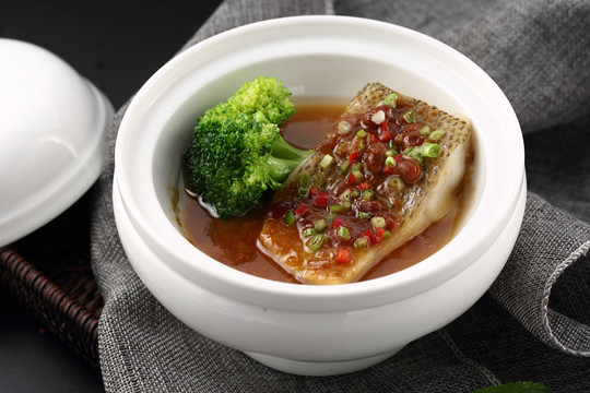 蒸鱼腩