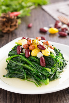 白灼菠菜